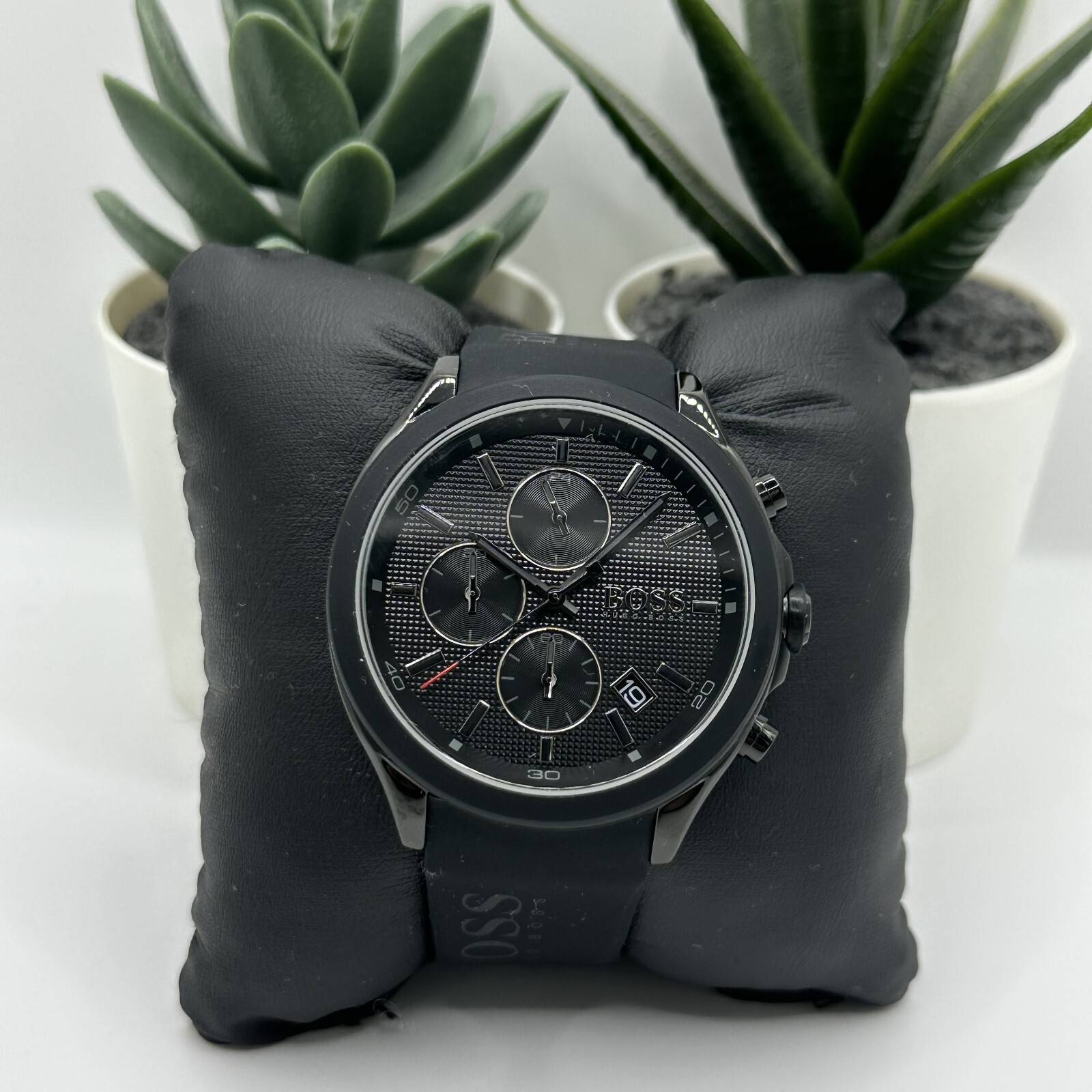 BOSS MEN’S 1513720 CHRONOGRAPH WATCH BLACK RUBBER STRAP BLACK DIAL BLACK CASE