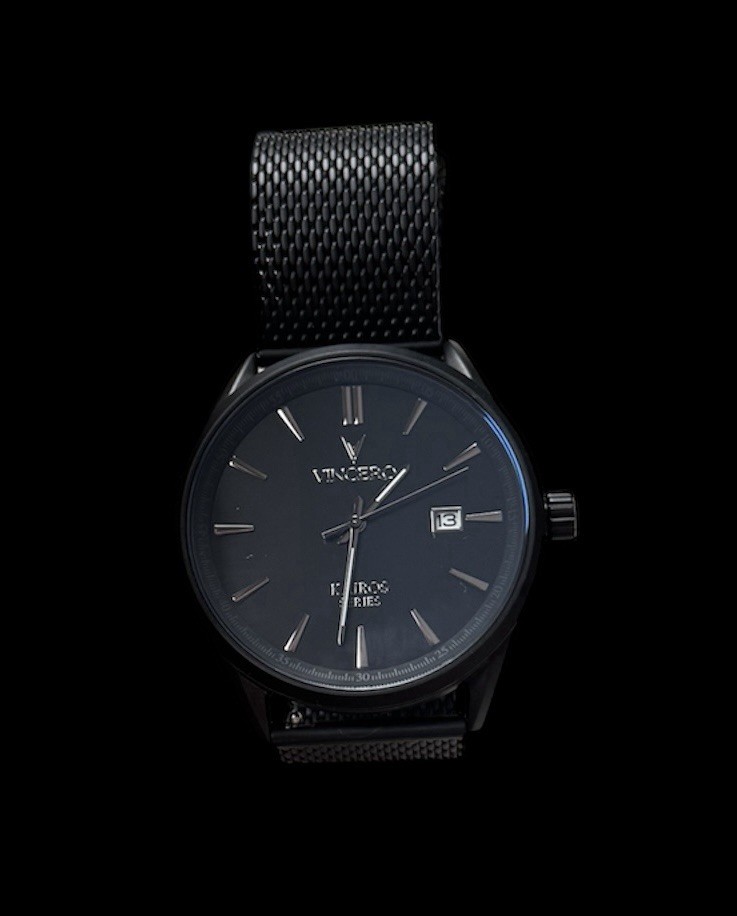 VINCERO COLLECTIVE The Kairos Mesh Watch – Matte Black