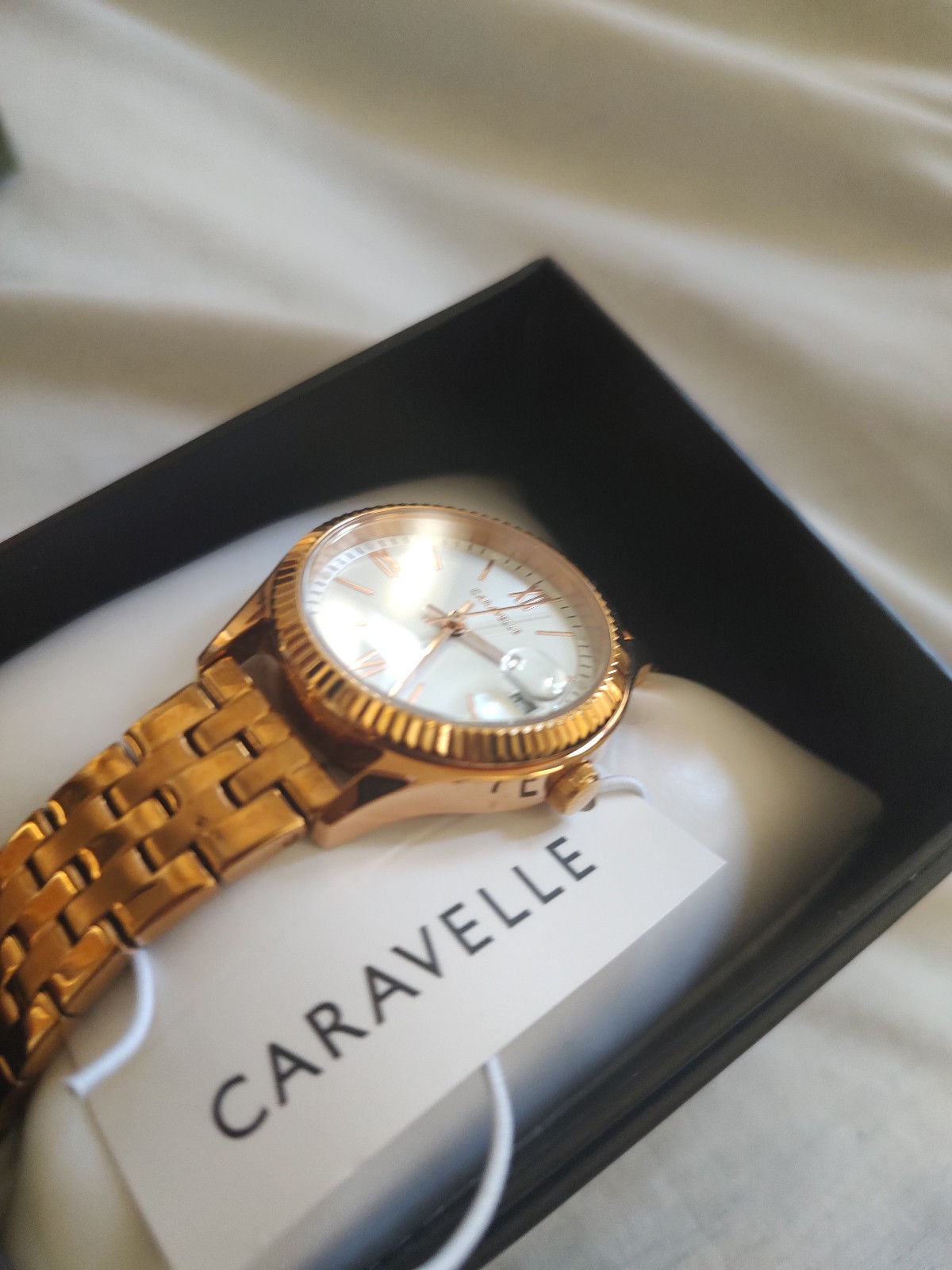 NWT. CARAVELLE ROSE GOLD CHAIN WATCH