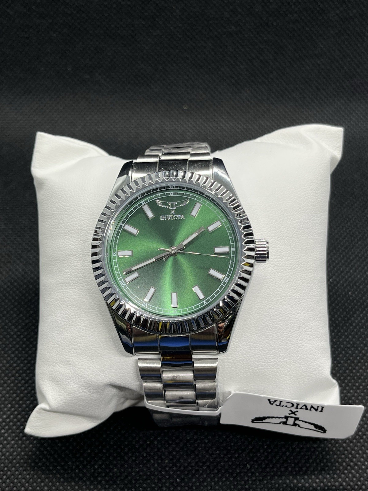 Invicta x Vliani Quartz 40mm Silver Steel Bracelet Green Sunburst Dial