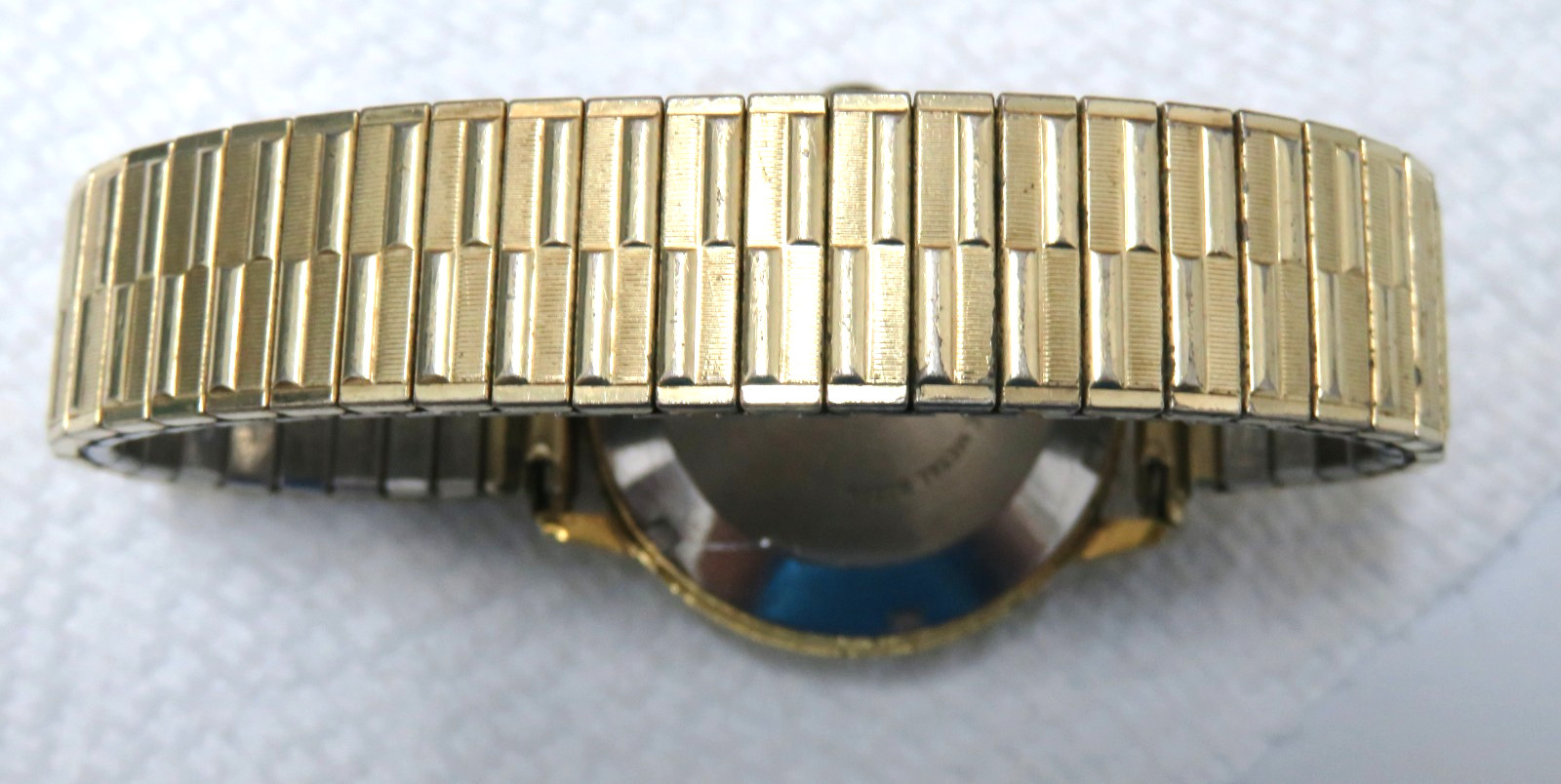Vintage Wittnaurer Genene Men’s Quartz Date Watch with 10k RG Bearflex Band