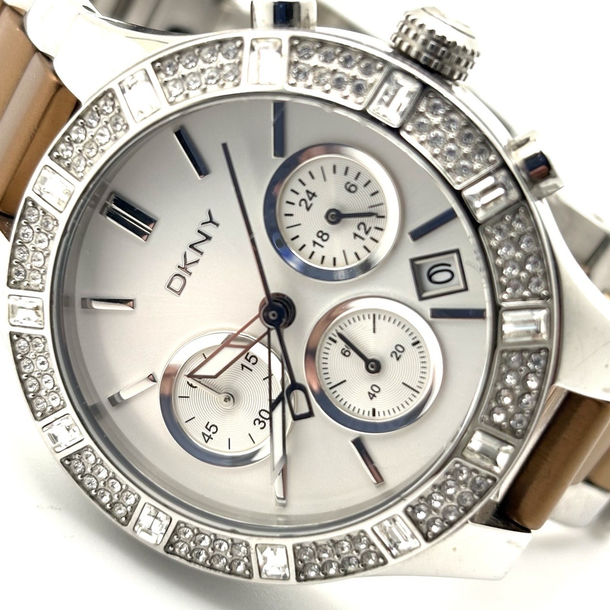 DKNY Chronograph Women Watch Stainless Steel Two-Tone Bracelet Pre-owned NY8512