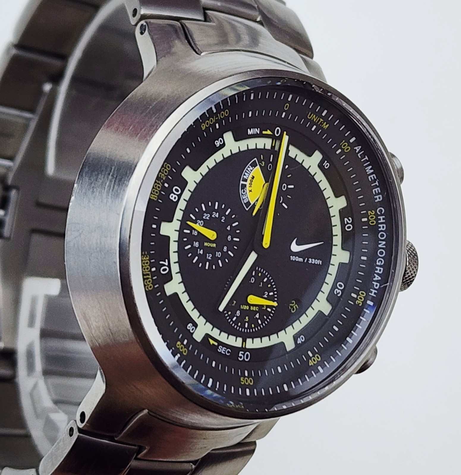 Men TITANIUM ALTIMETER CHRONOGRAPH Watch NIKE “Lance Armstrong” WA0055. 975/1002