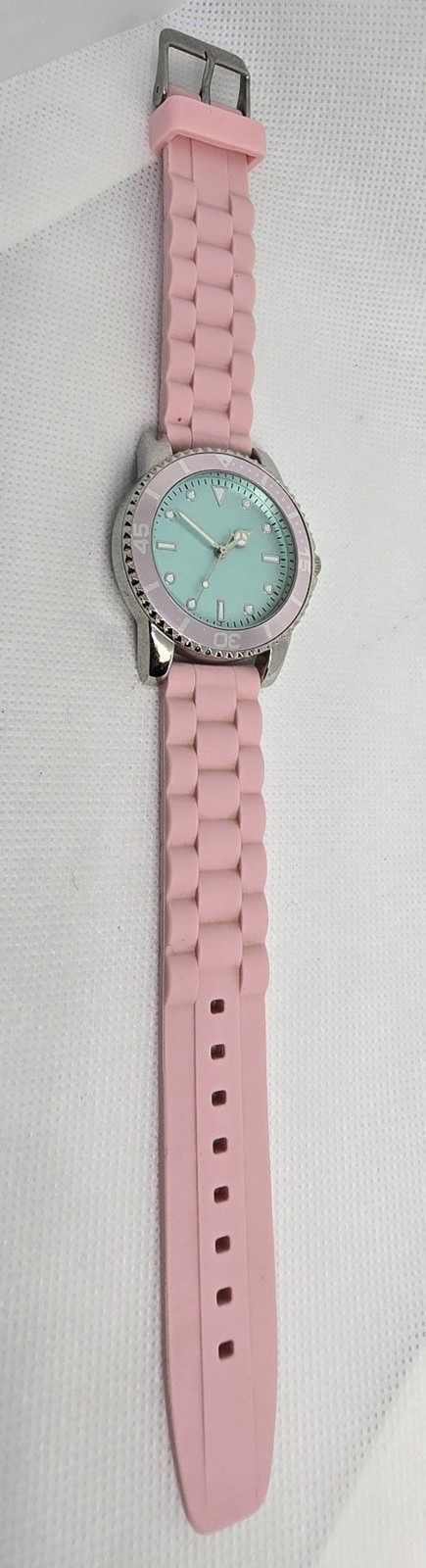 Women’s Stylish Round Silver Tone White Dial Pink Jelly Band Analog Watch 06