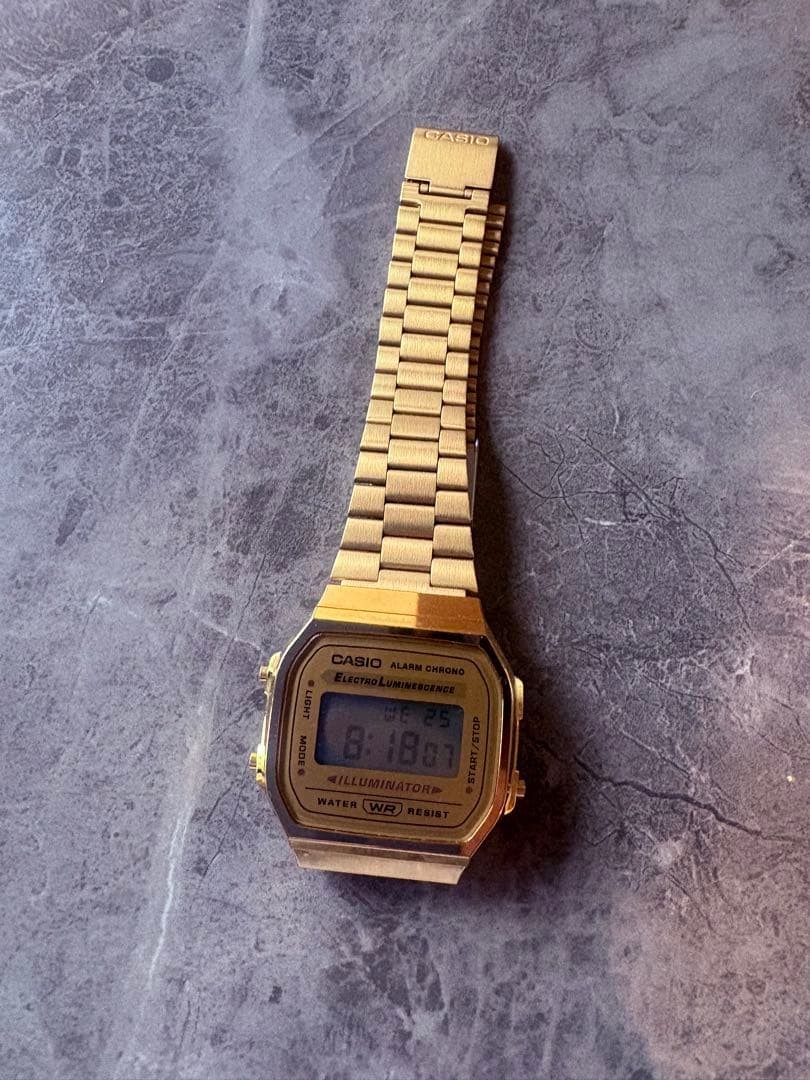 CASIO A168WG-9W Gold Digital Watch Excellent Condition