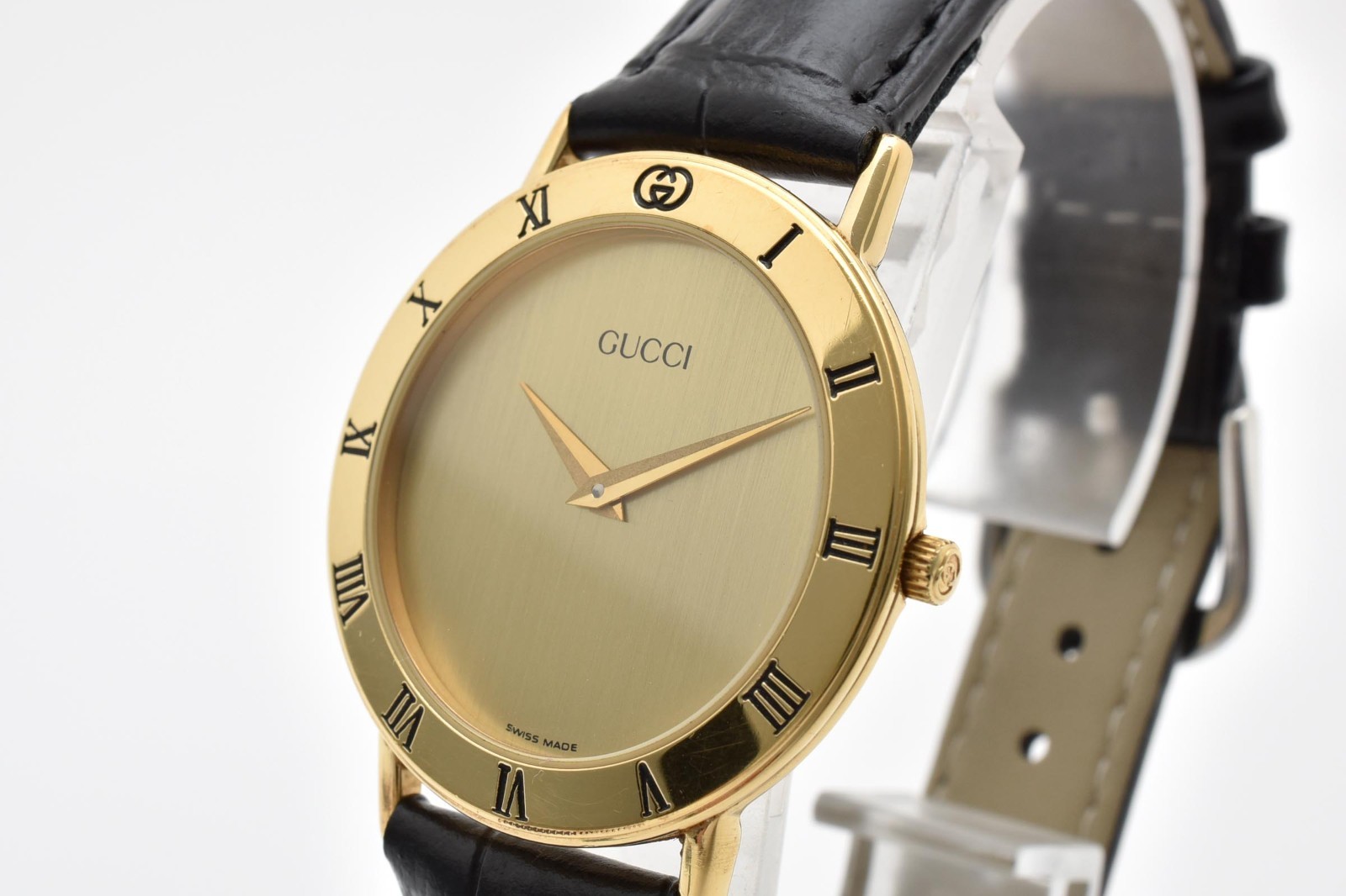 [Near MINT] Gucci 3000.2.M Vintage Gold Plated Quartz Men’s Watch From JAPAN