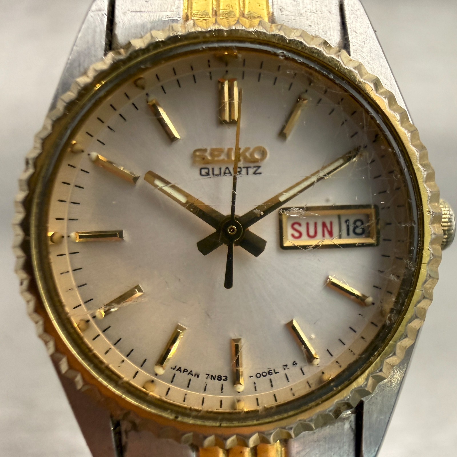 Seiko Watch Women 24mm Silver Dial Two Tone Daydate Round 7N83-0049 New Battery