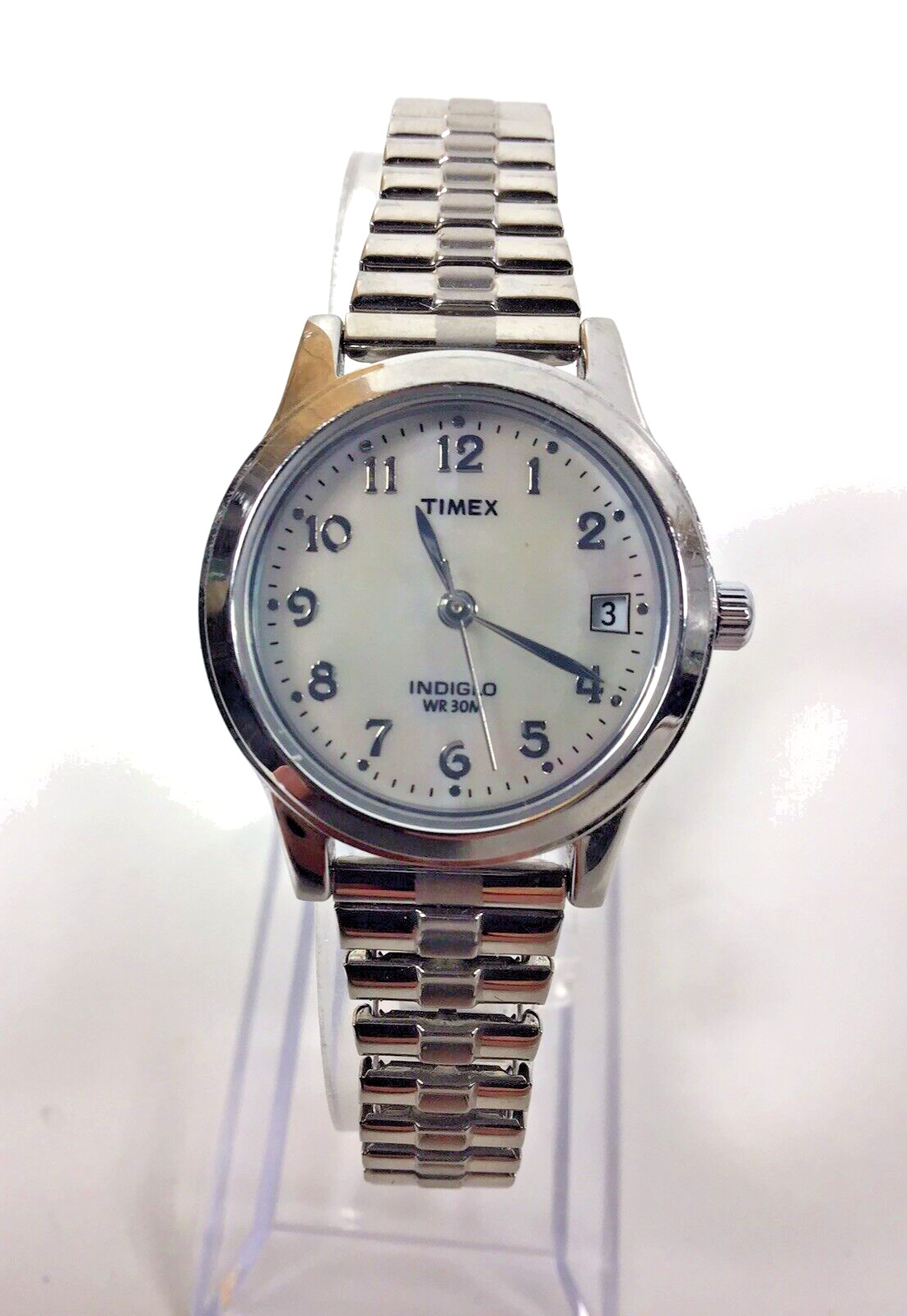 Timex Women’s Indiglo Silver Tone Quartz MOP Dial Watch T2M826 New Battery!
