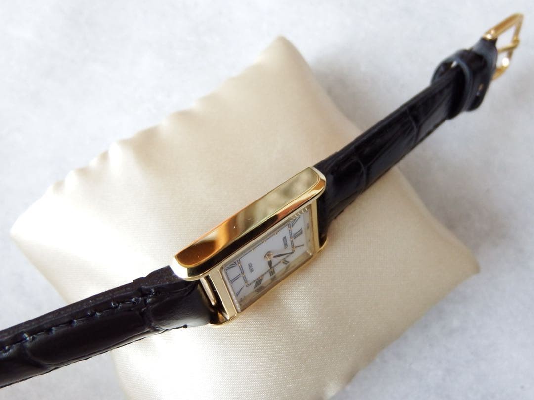 SEIKO Solar SUP250 V115-0BD0 Square Leather Watch From Japan