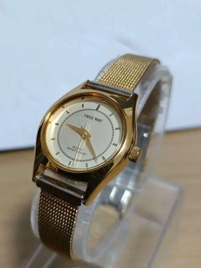 CITIZEN Free Way Gold Mesh Quartz Watch
