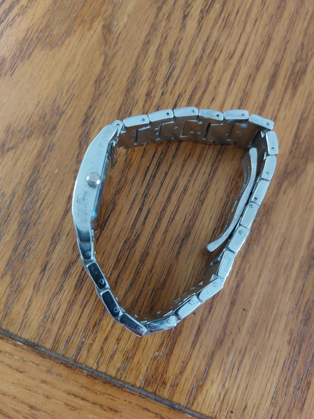 Gucci 7700L Watch Loose