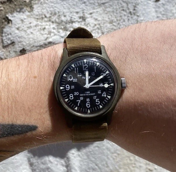 Vintage Timex MacGyver Camper Military Field Watch Men’s Manual Wind 35mm
