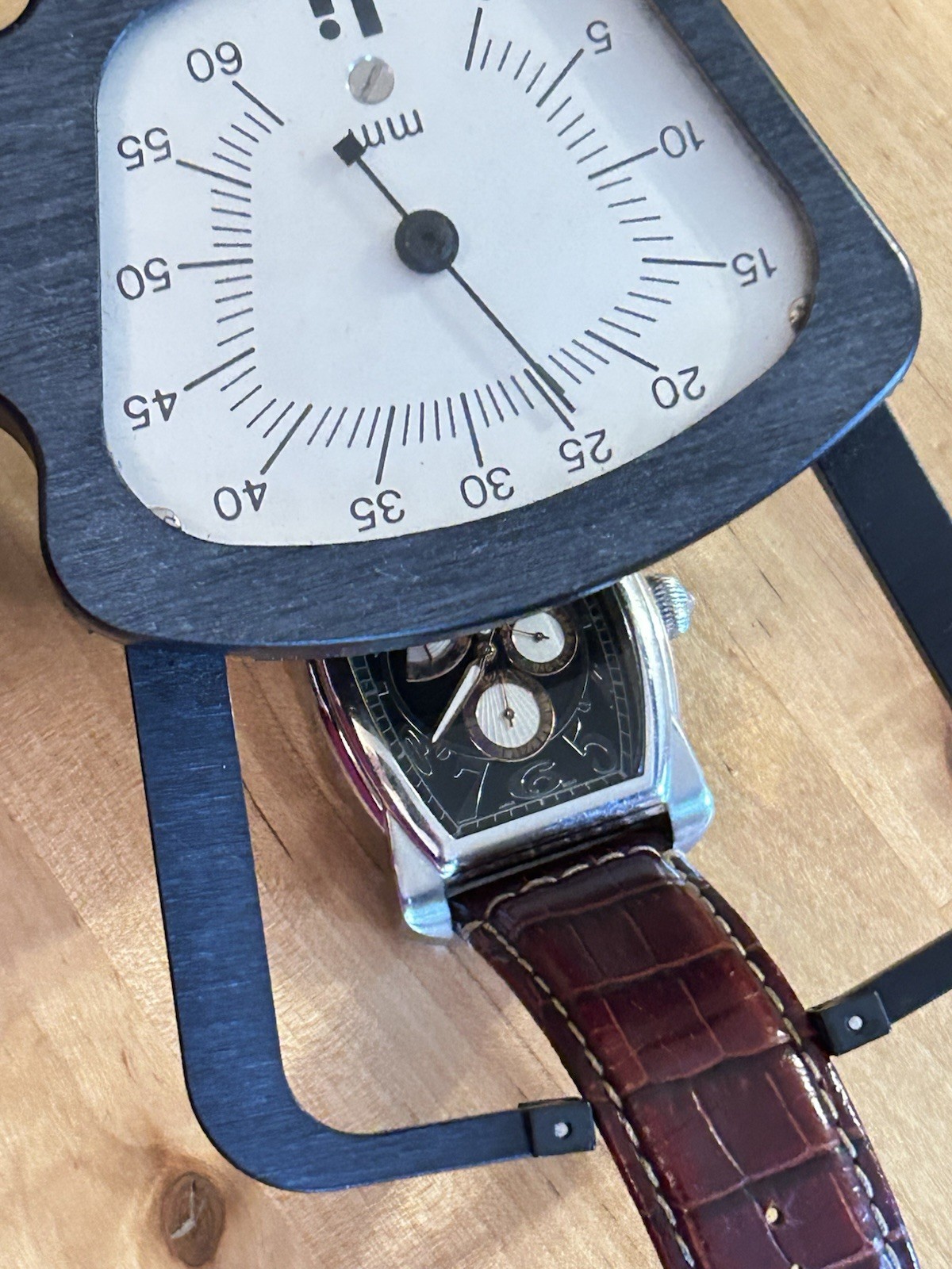 VTG BELLAGIO BEL TEMPO Chronograph Watch Tonneau Case 5 ATM RARE Needs Battery