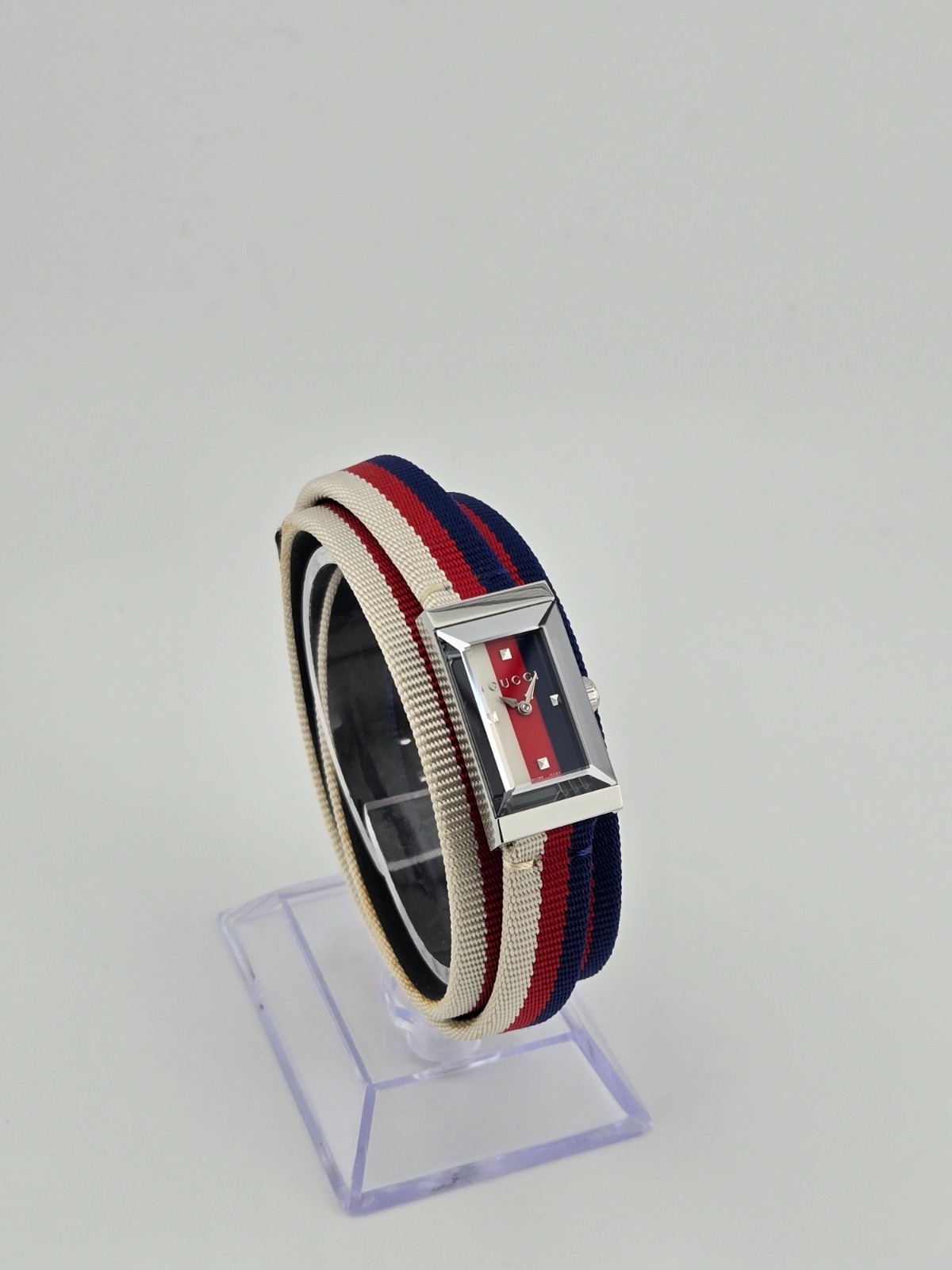 Gucci G-Frame YA147502 Women’s Red White Blue Nylon Strap Watch ⌚