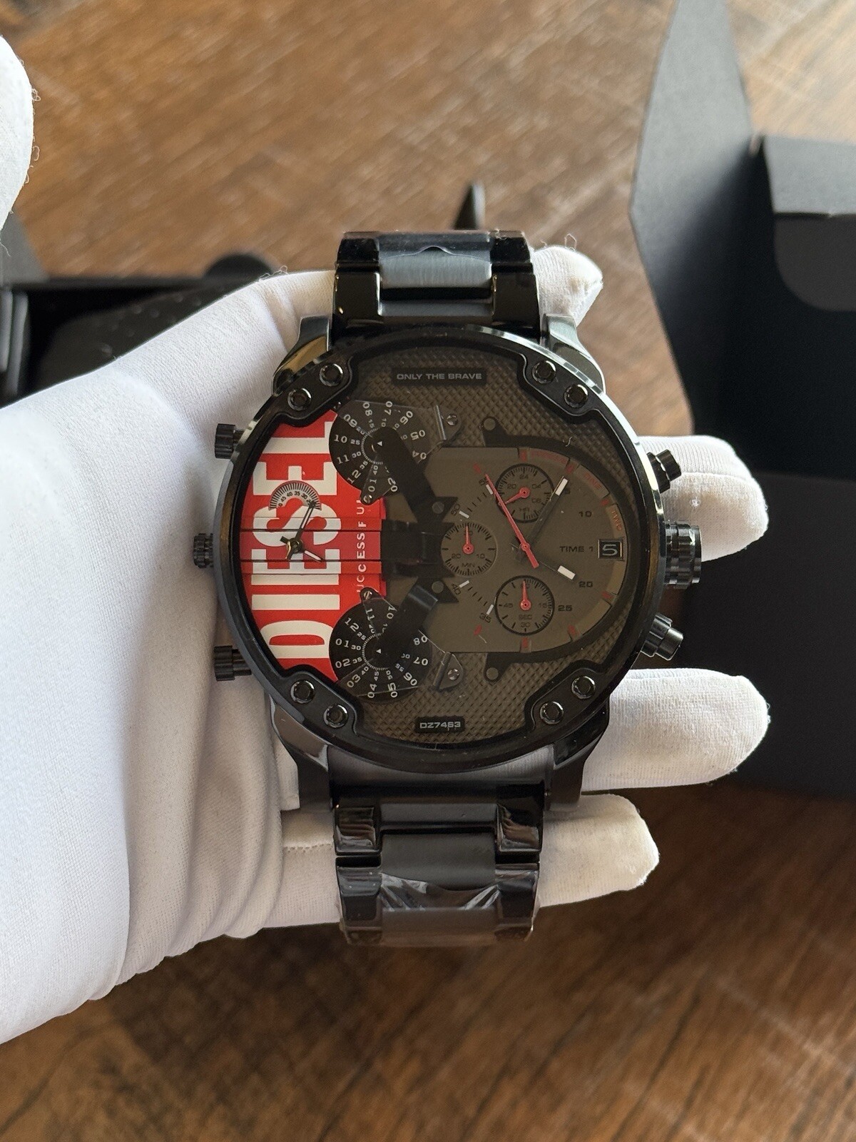 New Diesel Men’s MR. DADDY 2.0 Grey-Plated Stainless Steel WATCH DZ7463