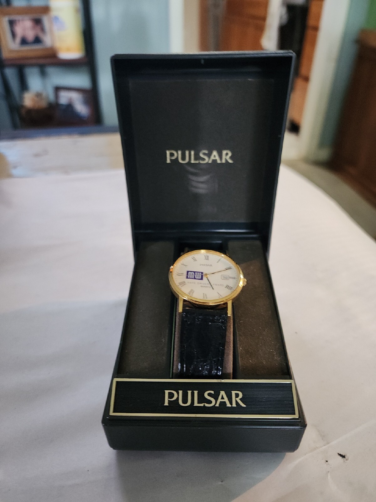 Pulsar Gold Tone Black Leather Mens Watch V322-8000 MW Safe Driver Award