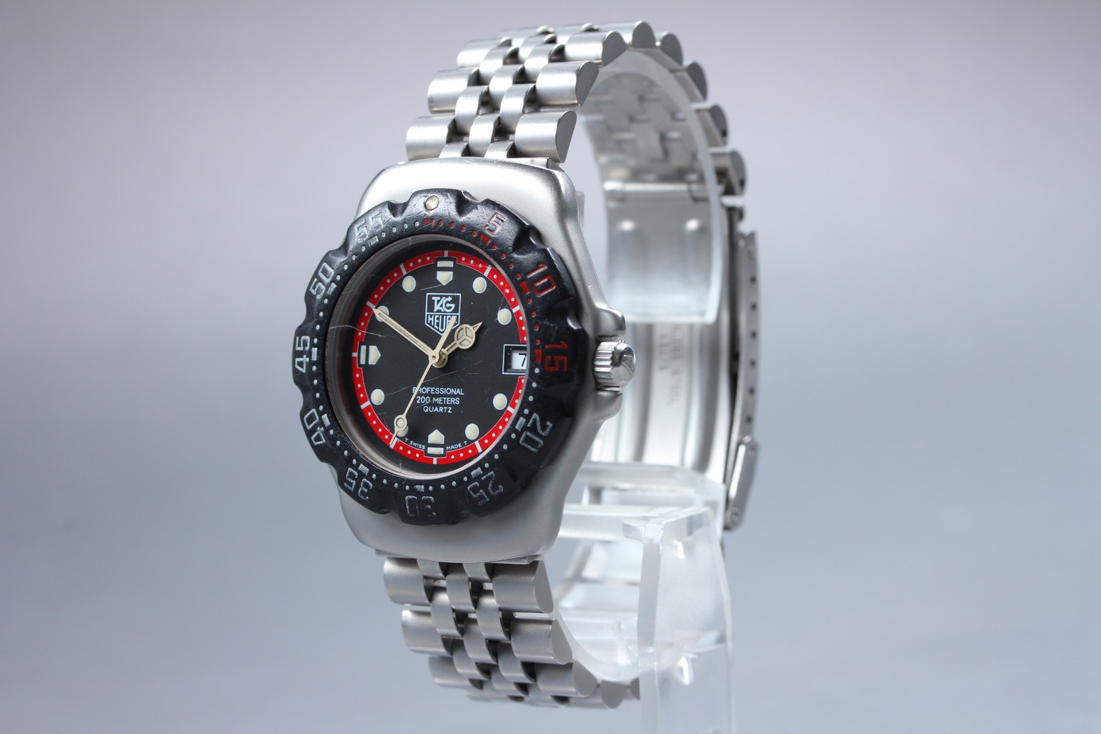 [Exc+5] Vintage TAG HEUER Formula 1 WA1214 Black Red Dial Quartz Men’s Watch