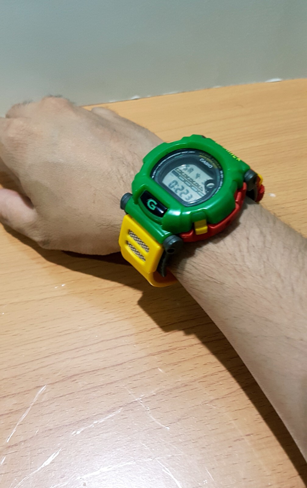 G-Shock Vintage DW-002BM Rastafarian Reggae Hip-hop Bob-Marley Japan Limited