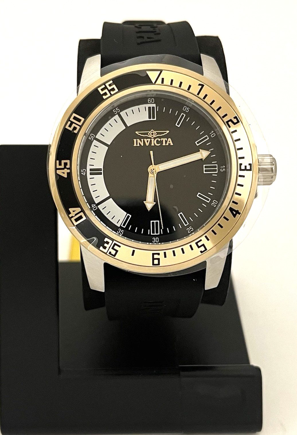 INVICTA MENS SPECIALTY SILVER STAINLESS WATCH WITH BLACK SILICON BAND 34097