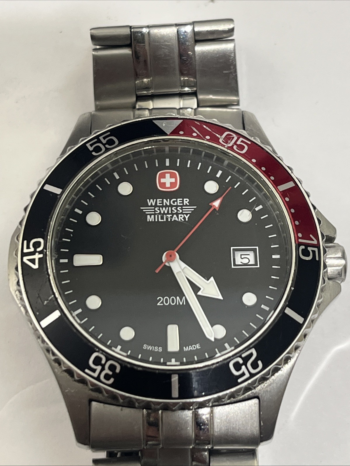 WENGER SWISS ARMY MILLITARY Pepsi Bezel MEN’S WATCH Diver 200M W/ New Battery!