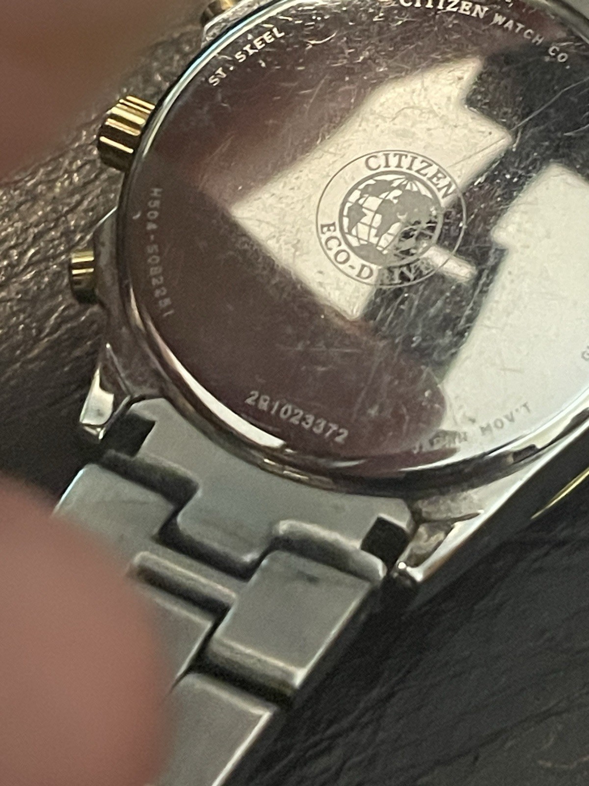 Citizen Eco-Drive Two-Tone Chronograph Date Mother of Pearl Dial – 30mm Working