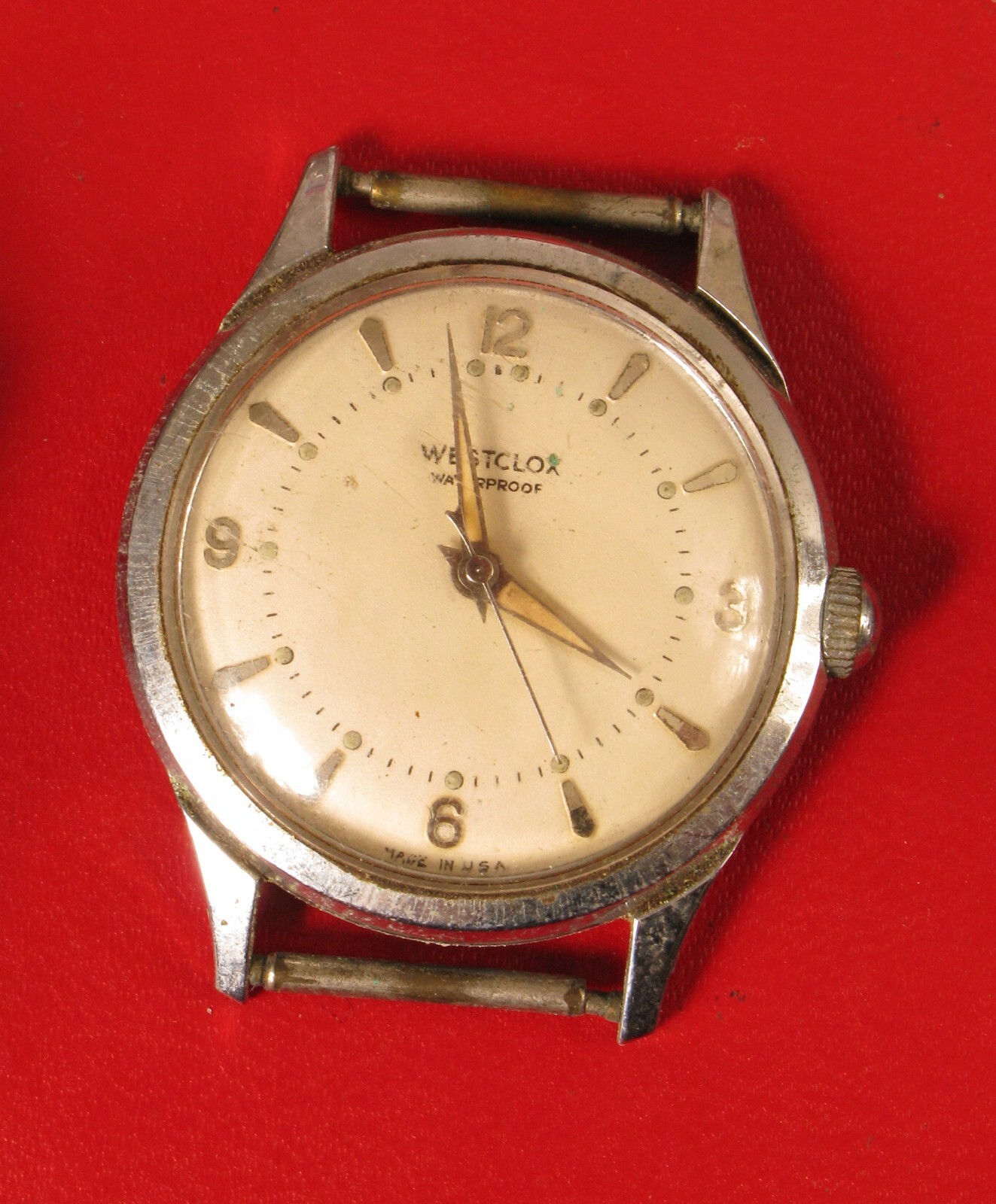 VINTAGE WESTCLOX MODEL 689 WATERPROOF SILVER TONE MENS WATCH WRISTWATCH !