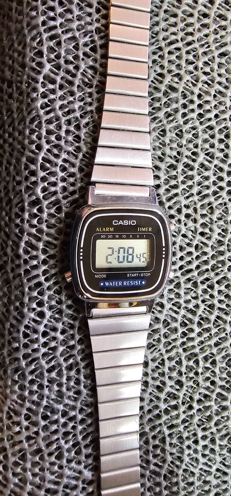 CASIO WATCH [3191] LA670W Alarm, Timer, Stopwatch, Quartz Digital / New Battery