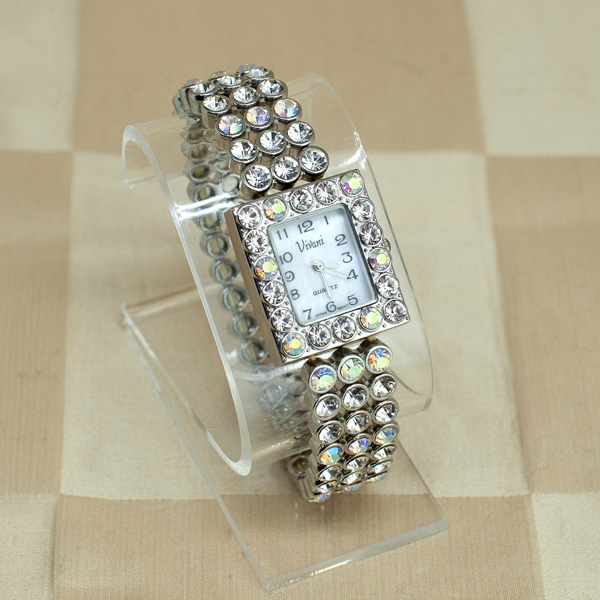 Vintage Vivani K930 Rhinestone Stretch Bracelet Watch MOP Dial Japan Mvt Square