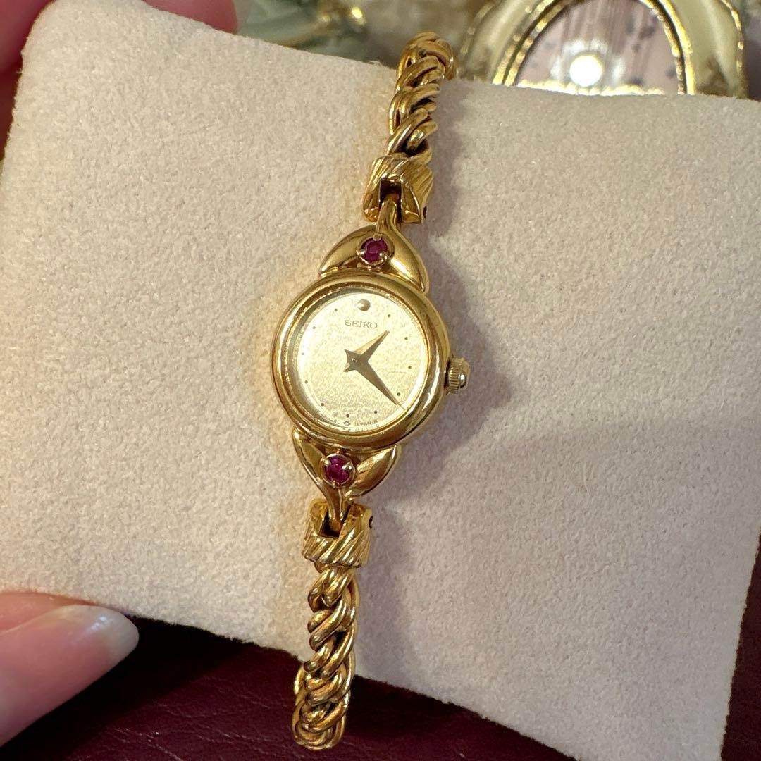 Working Rare Very Good Condition SEIKO Gold Ruby Bracelet Watch Quartz