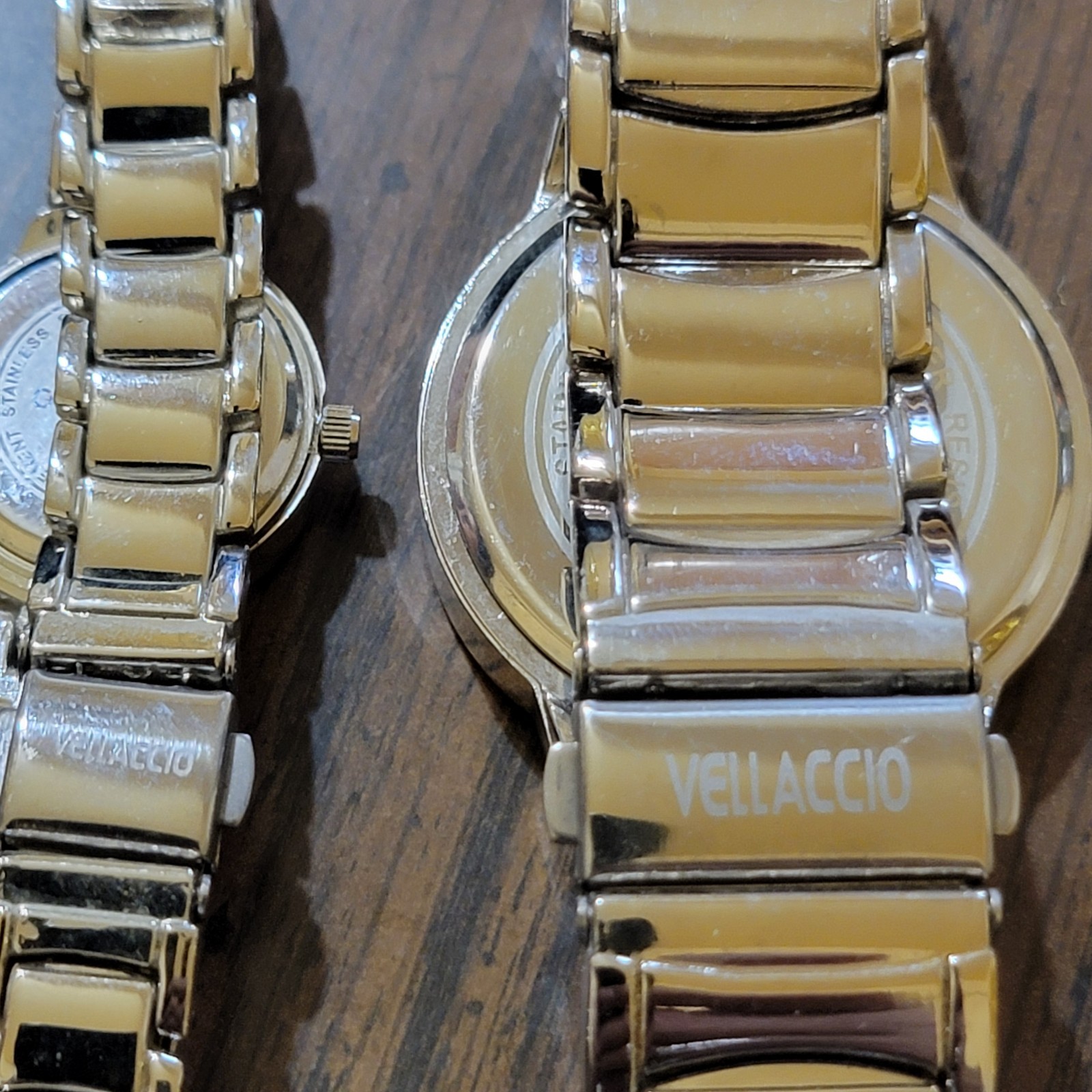 Vellacio his and her fashion dressy/casual wrist watch set
