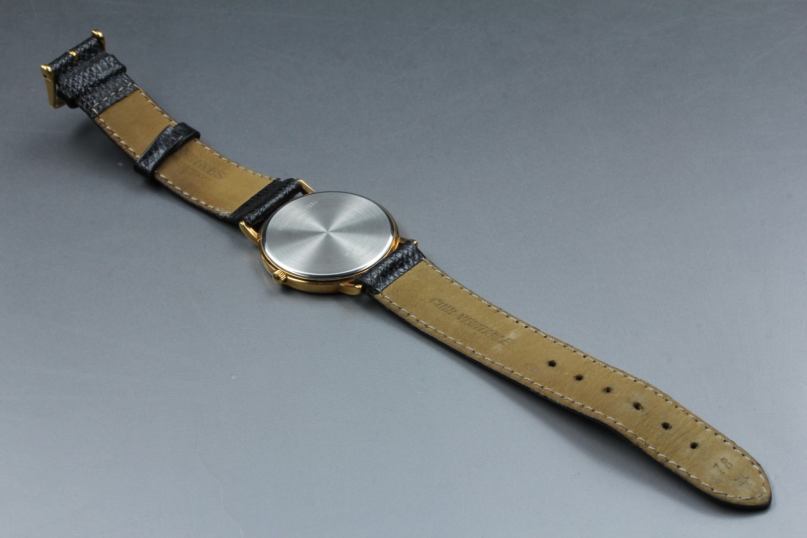 LONGINES Grand Classic L4.636.2 Gold Dial Date 33mm Quartz Men’s Watch Round