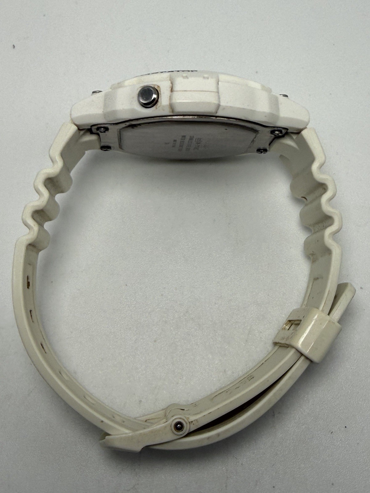 Casio Illuminator W-214HC Alarm Chronograph New Battery 42MM 8.5″ White Band