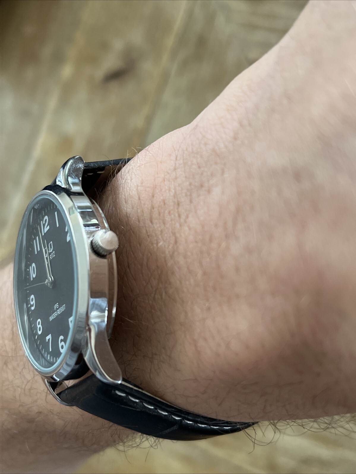 Q & Q Quartz IPS Water Resistant Men’s Wrist Watch With New Battery!