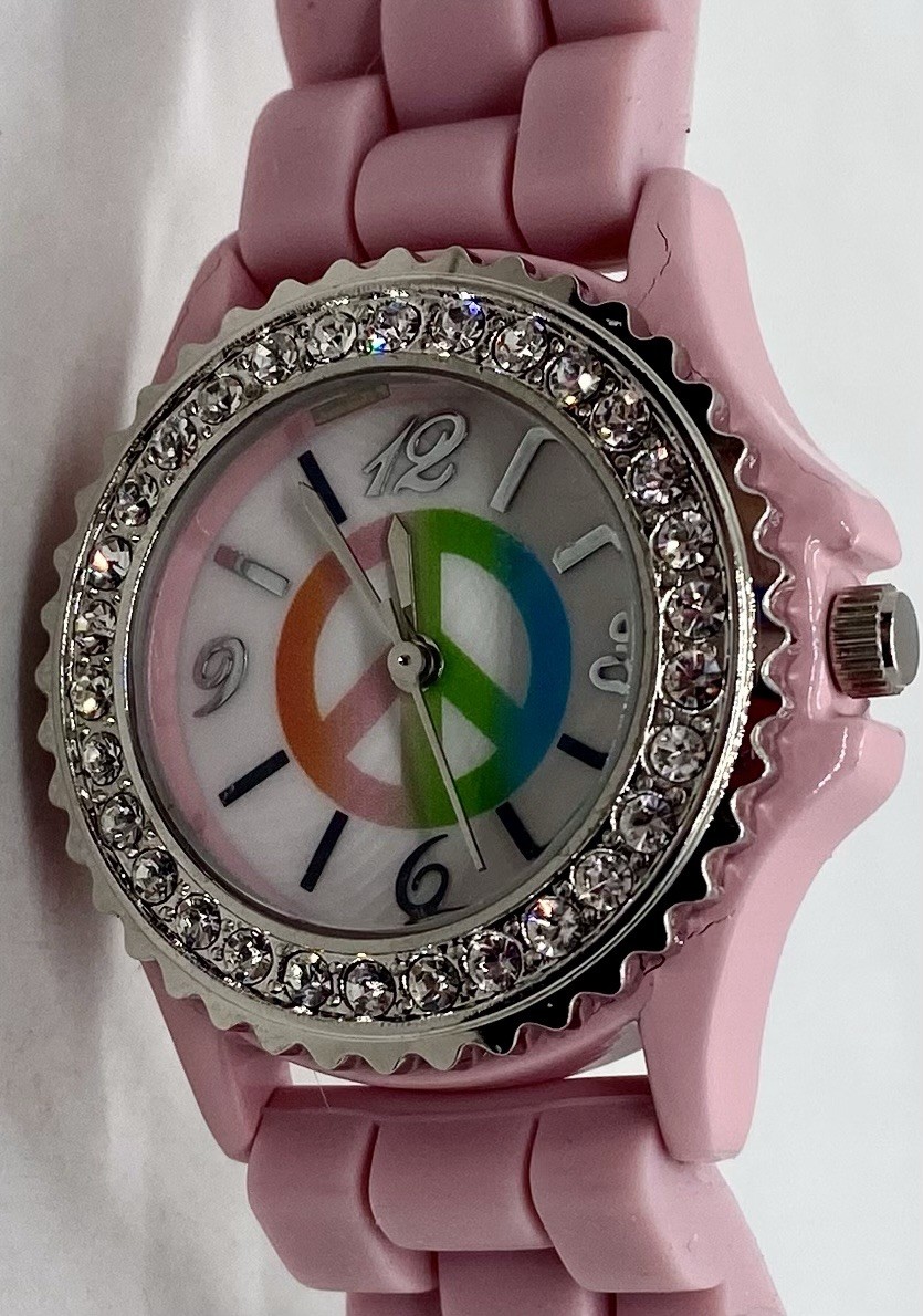 NEW GENEVA Ladies Watch New Battery 🌈Rainbow Peace Sign Crystal Dial Pink Strap