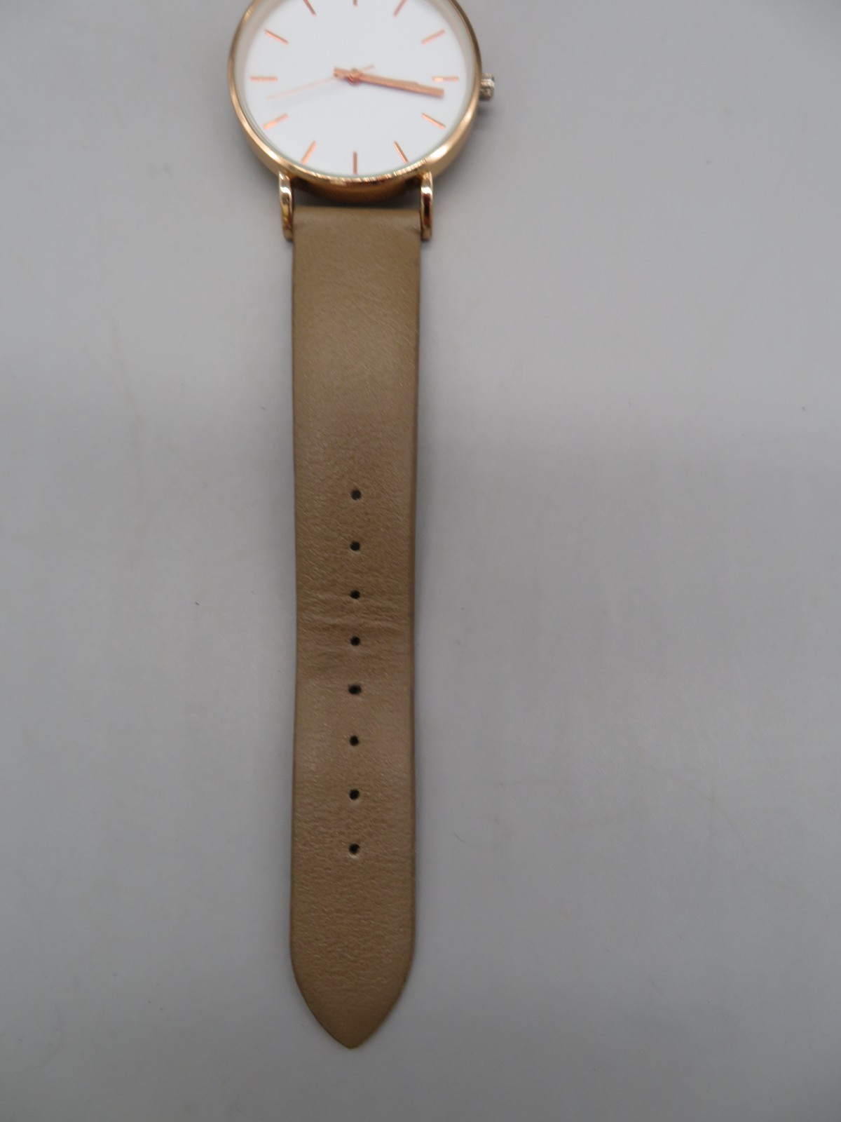 Rose Gold Toned Bezel & Hour Marks Round White Face Watch MR/5005RG New Battery