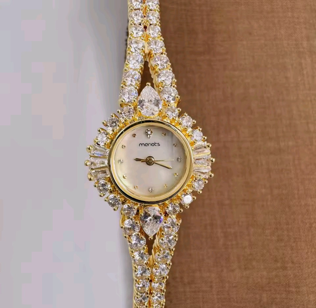 Beautiful Elegant Full Zircon White Luxury Watch for Women Bling Bling