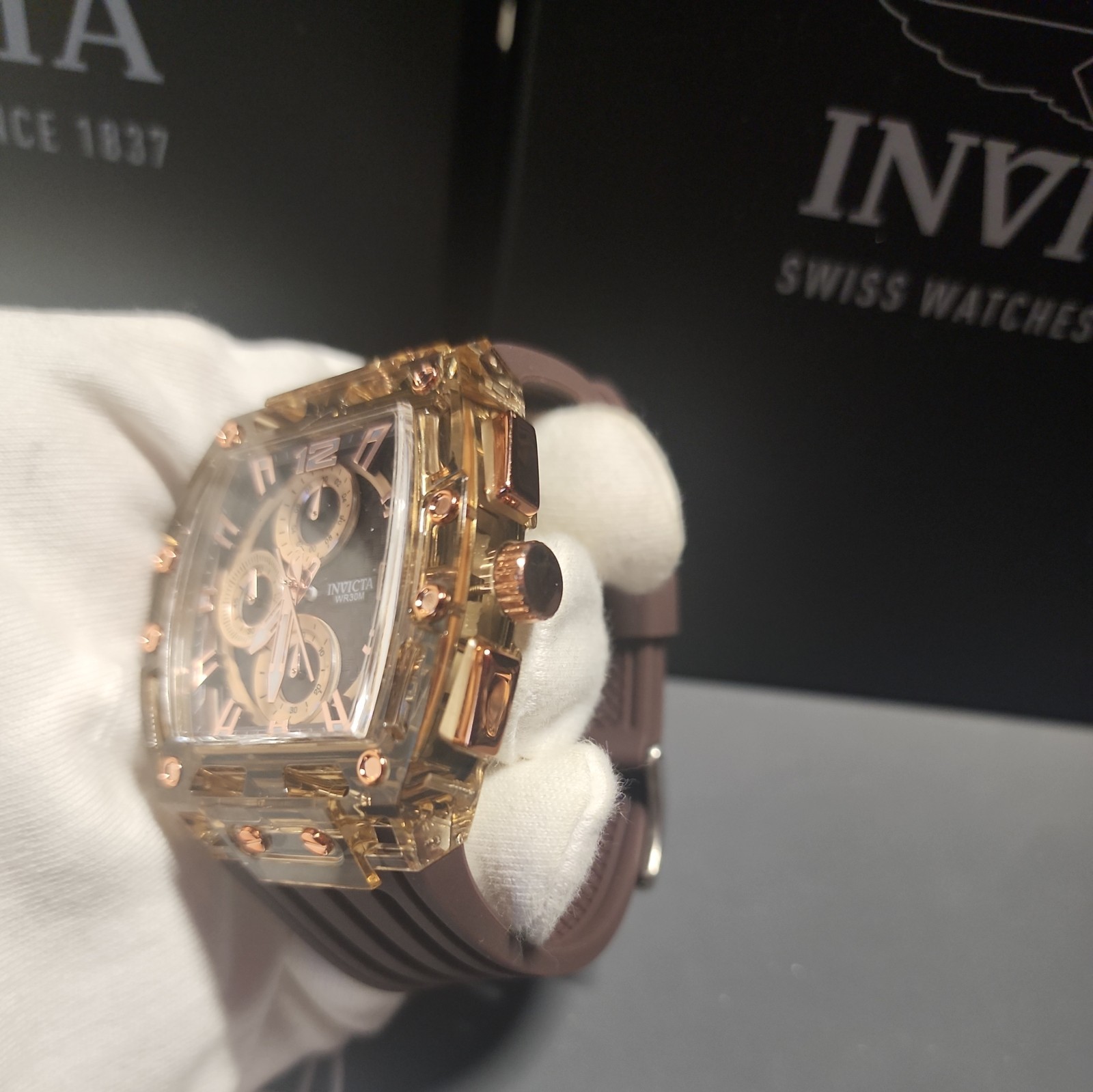 Invicta S1 Rally 70143 Men’s 42mm Champagne Brown Dial Watch – New Release