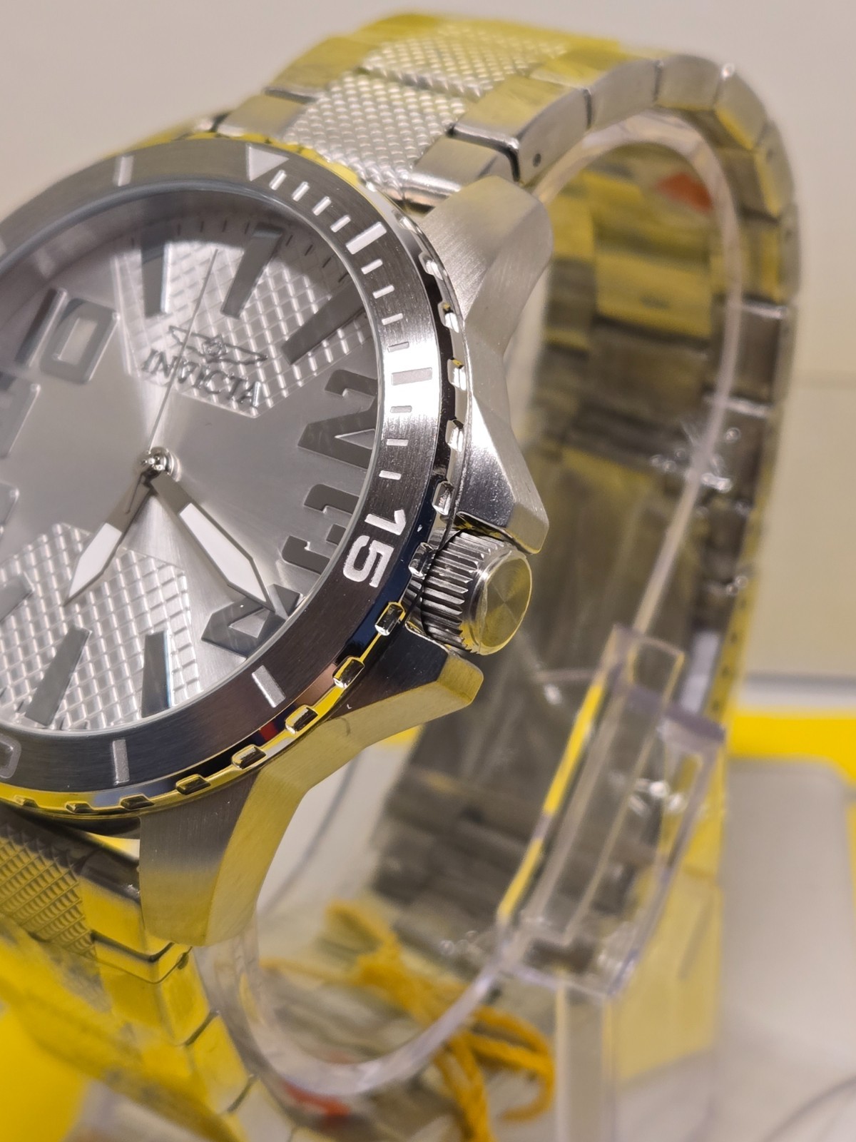 INVICTA Speedway Valor Men’s Watch 48mm Steel with Steel Racing Dial – New!