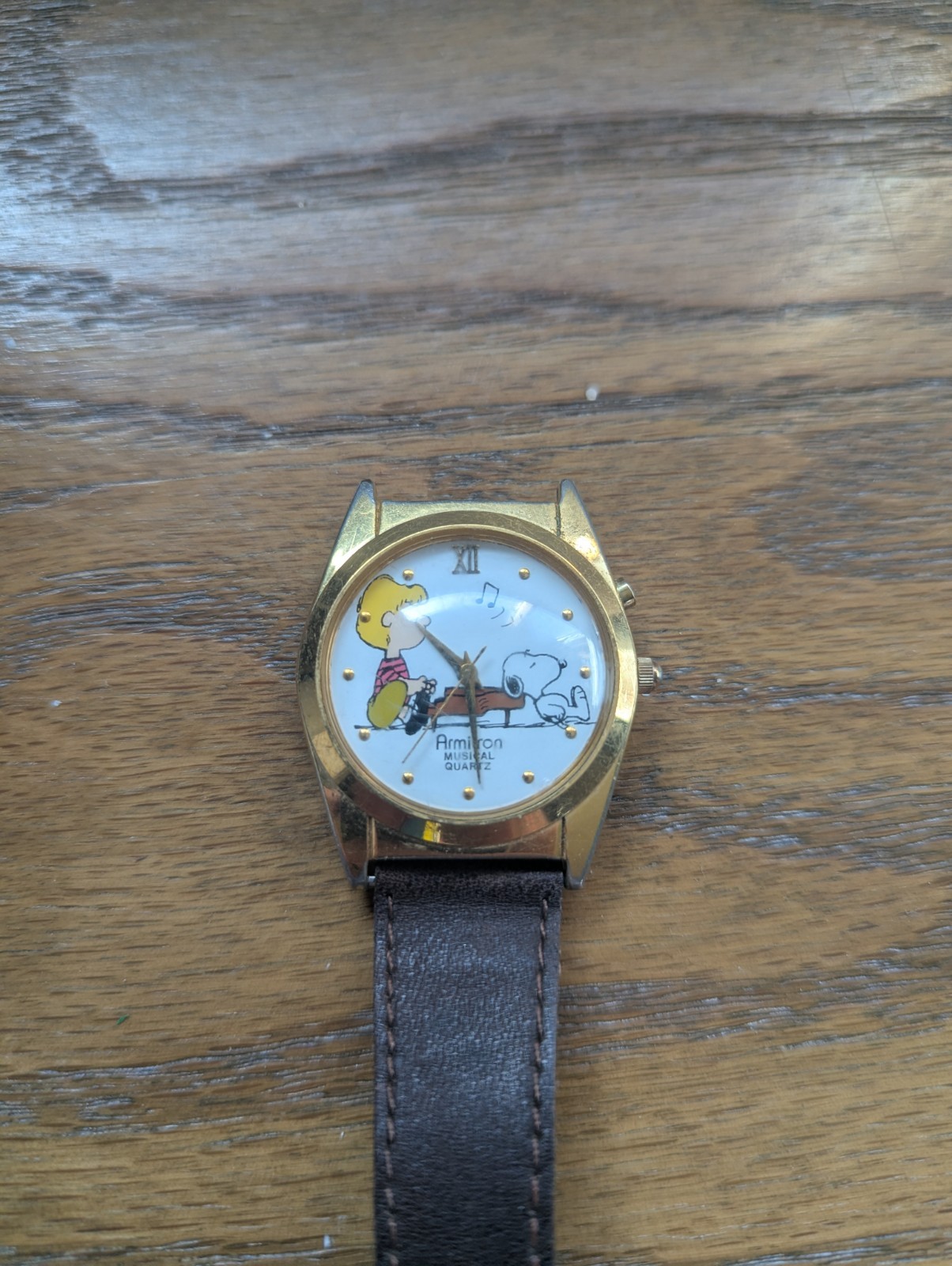 1994 Armitron Peanuts Snoopy & Schroeder Musical Wristwatch Ode to Joy READ