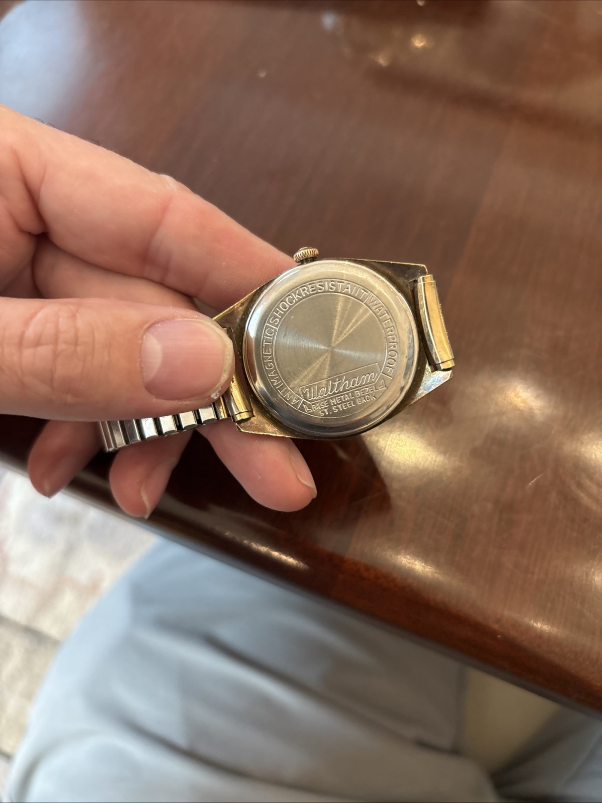 Vintage Waltham Incabloc 17 Jewels Date Mens Gold Tone Stretch Watch – RUNS