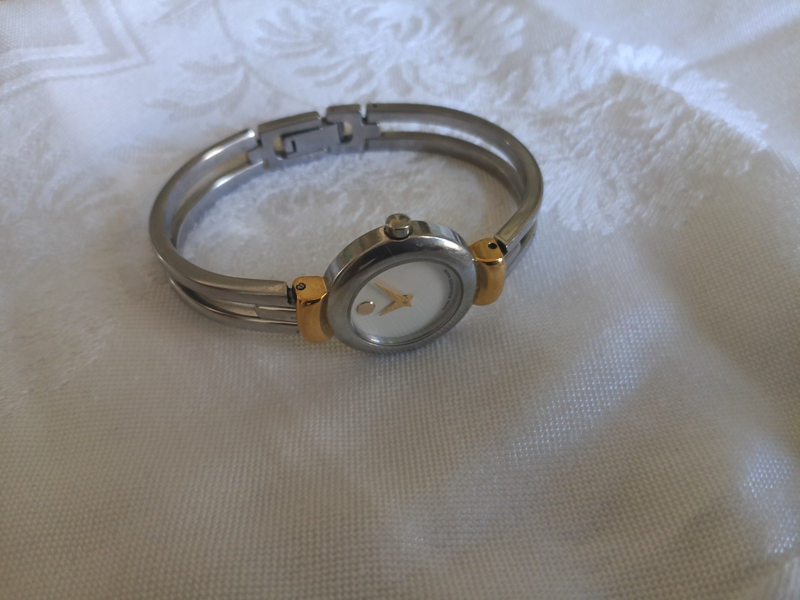 Movado Women’s Silver/Gold Metal Bangle Watch White Dial Mother Of Pearl Ex.