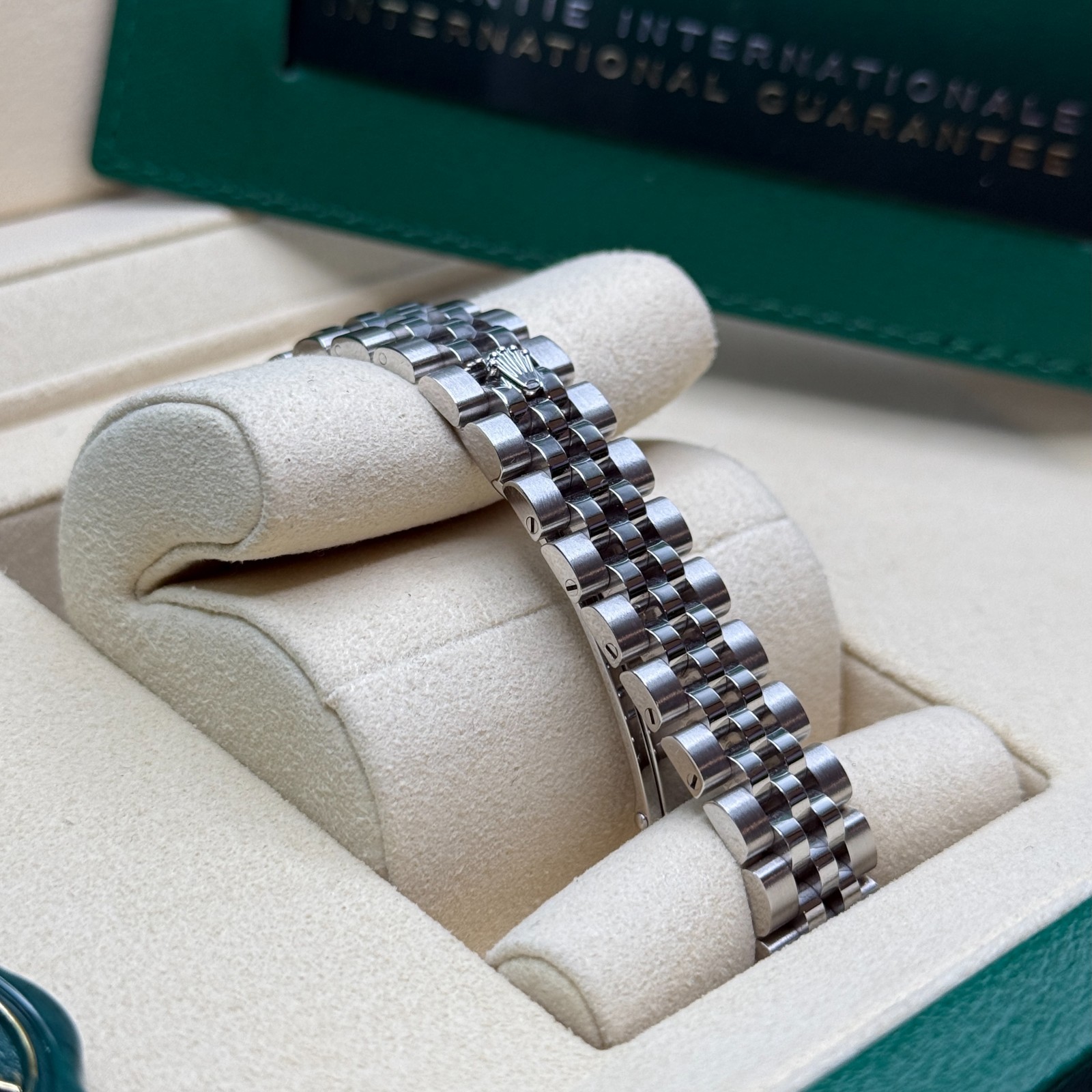 Rolex Lady-Datejust Pink Roman Dial Stainless Steel Fluted Bezel Jubilee