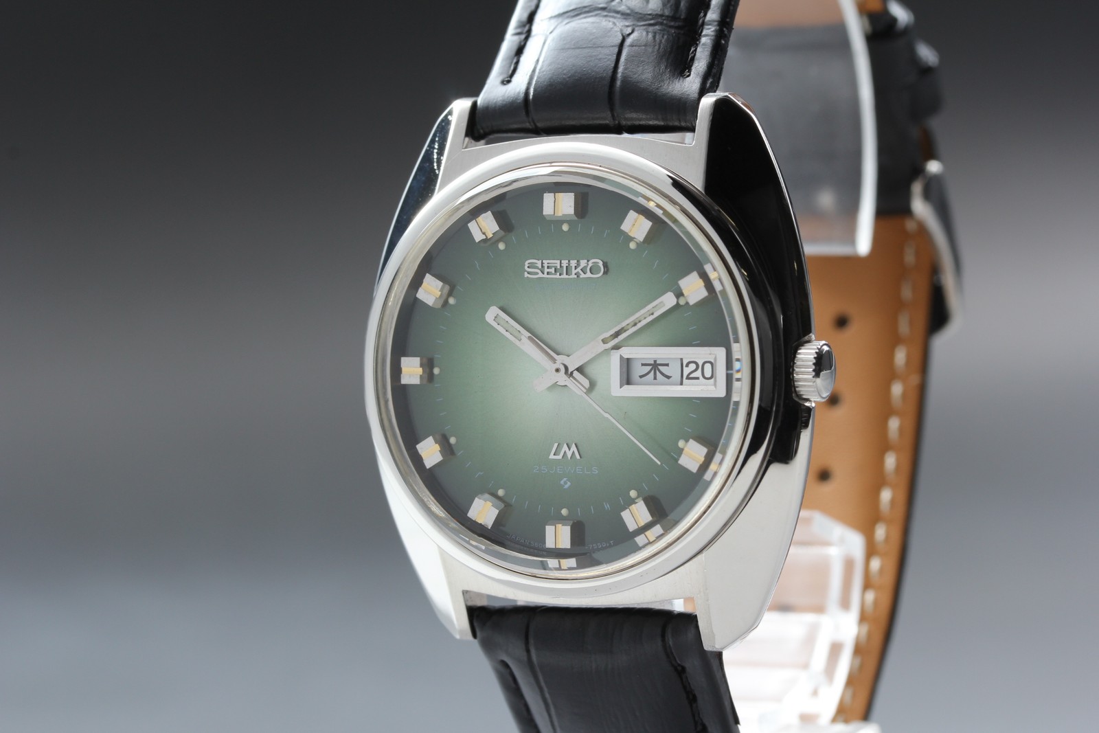 Vintage 1972 Exc+5 SEIKO Lord Matic 5606-7230 36mm Green Day/Date AT Mens Watch