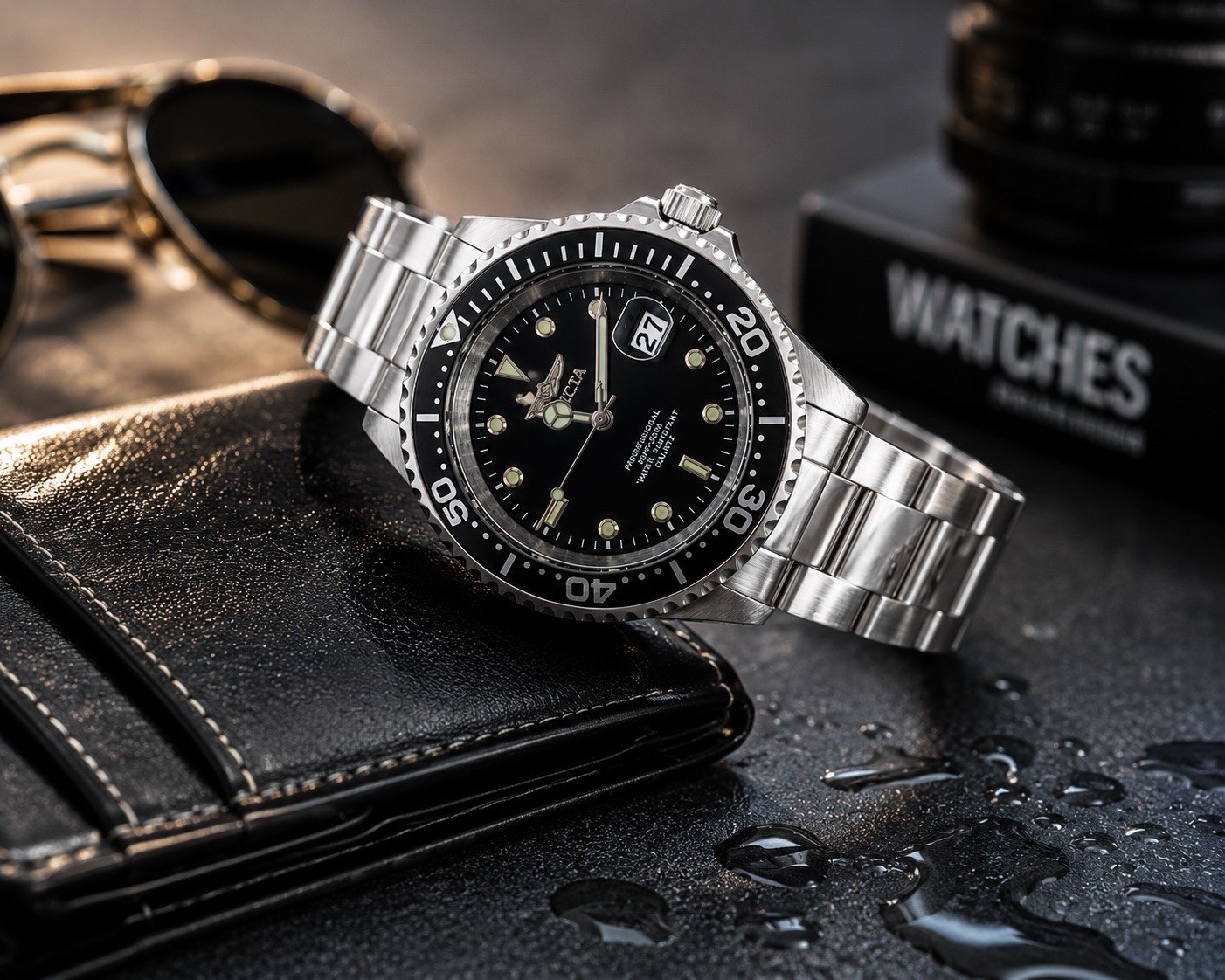 Invicta 48723 Unisex Pro Diver Black Dial Bracelet Watch – 40mm
