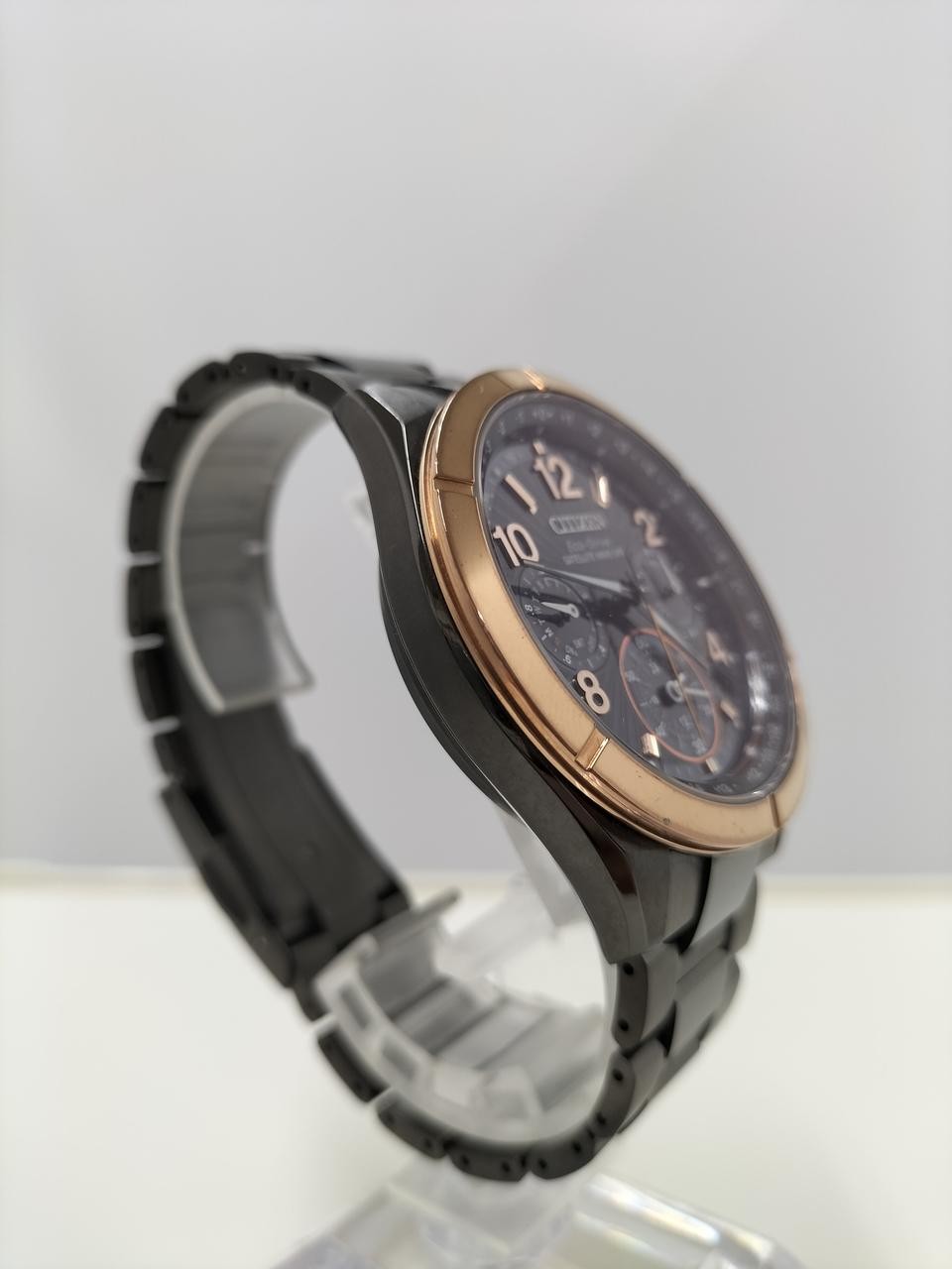 CITIZEN F900-T024122 analog Used watch Excellent condition