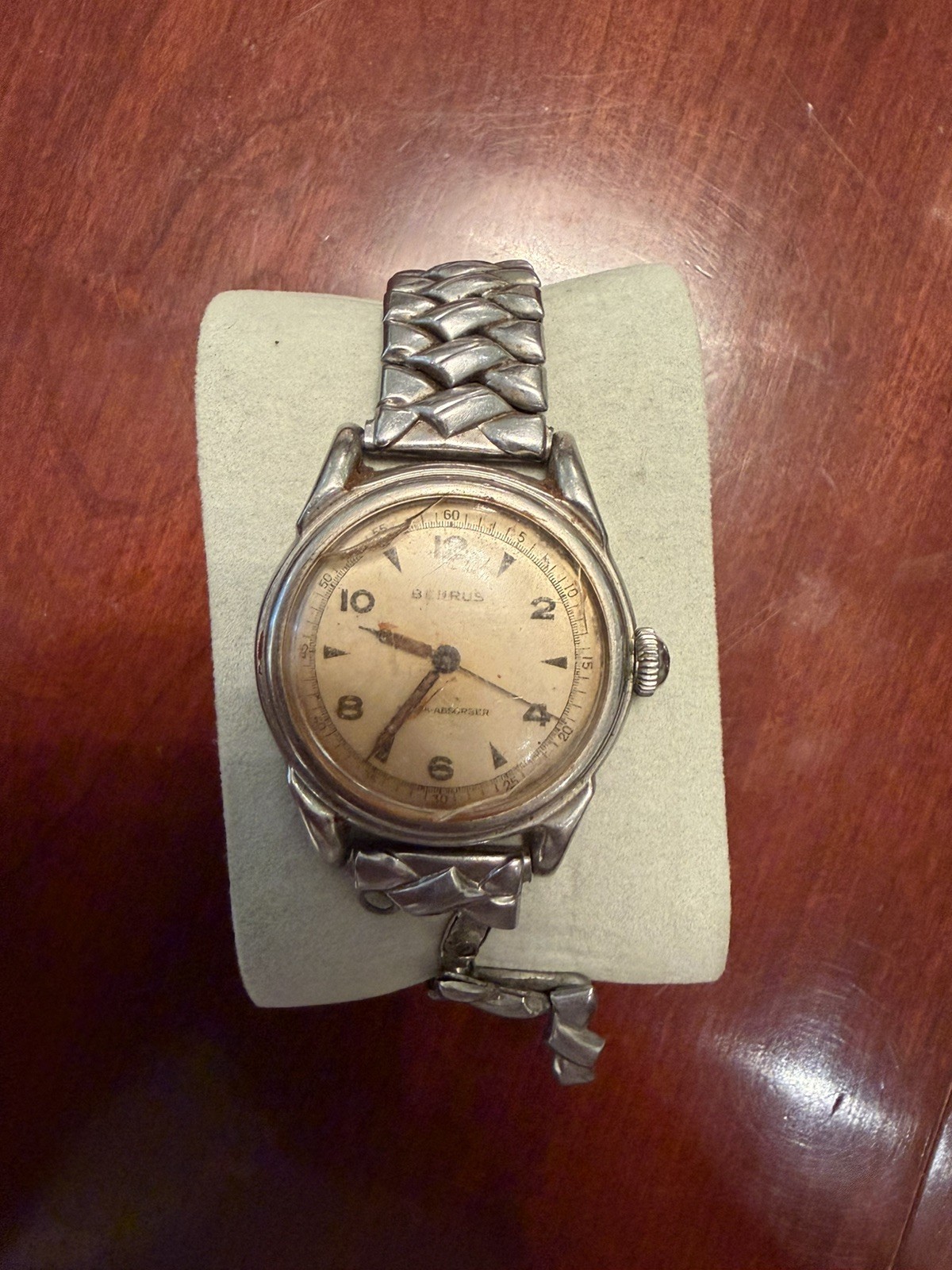 Vintage 1940’s Benrus Shock Absorber Men’s Wrist Watch