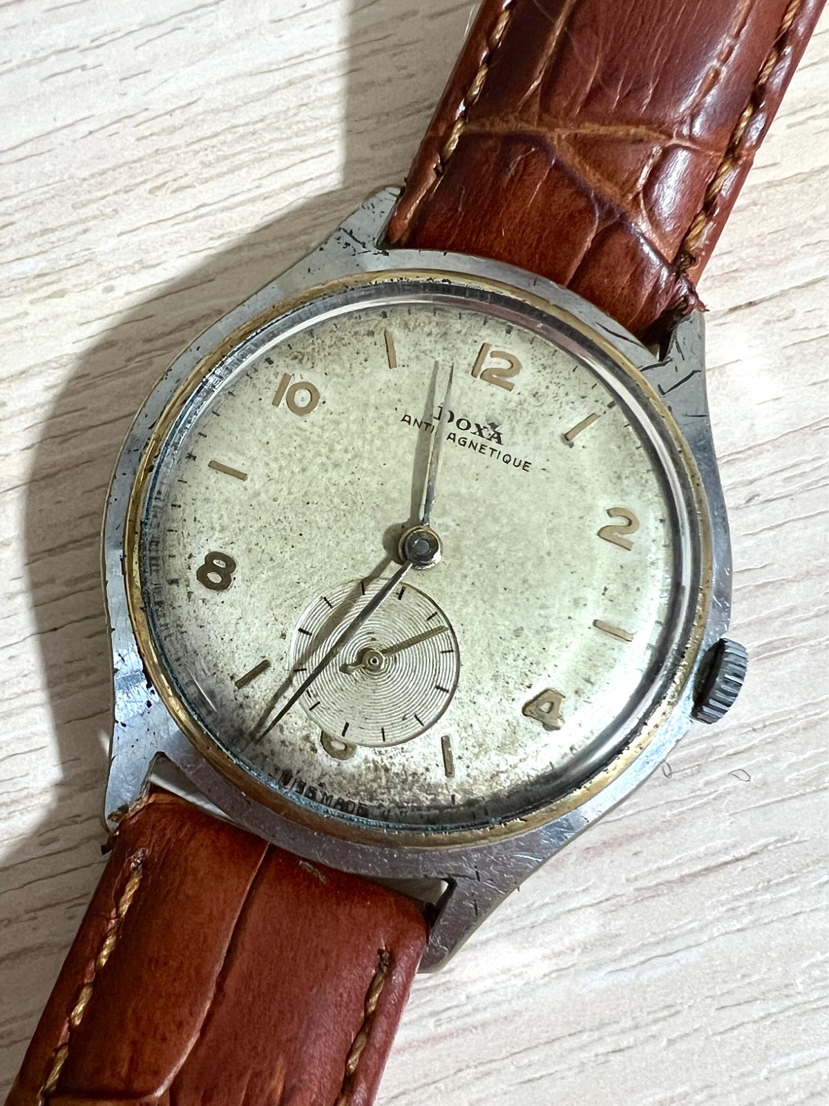 Vintage Doxa Anti-Magnetique Mechanical Men’s Watch Swiss Made 1950s WORKING