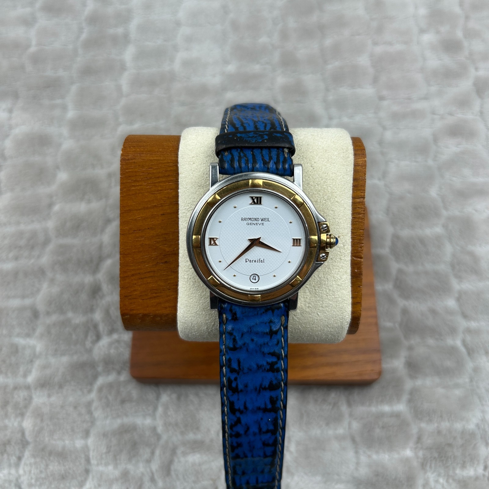 Raymond Weil Parsifal Collection Gold Model 9189 Blue Leather Strap