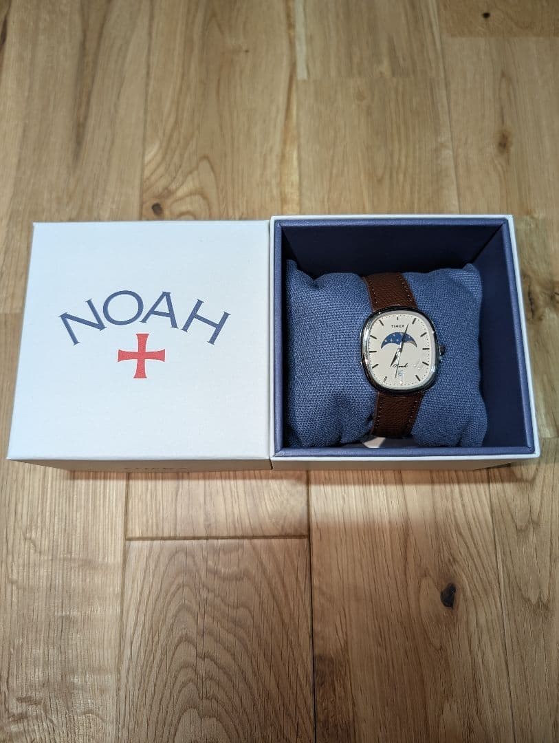 Noah x Timex Oval Moon Phase Watch Brown Wristwatch Authentic