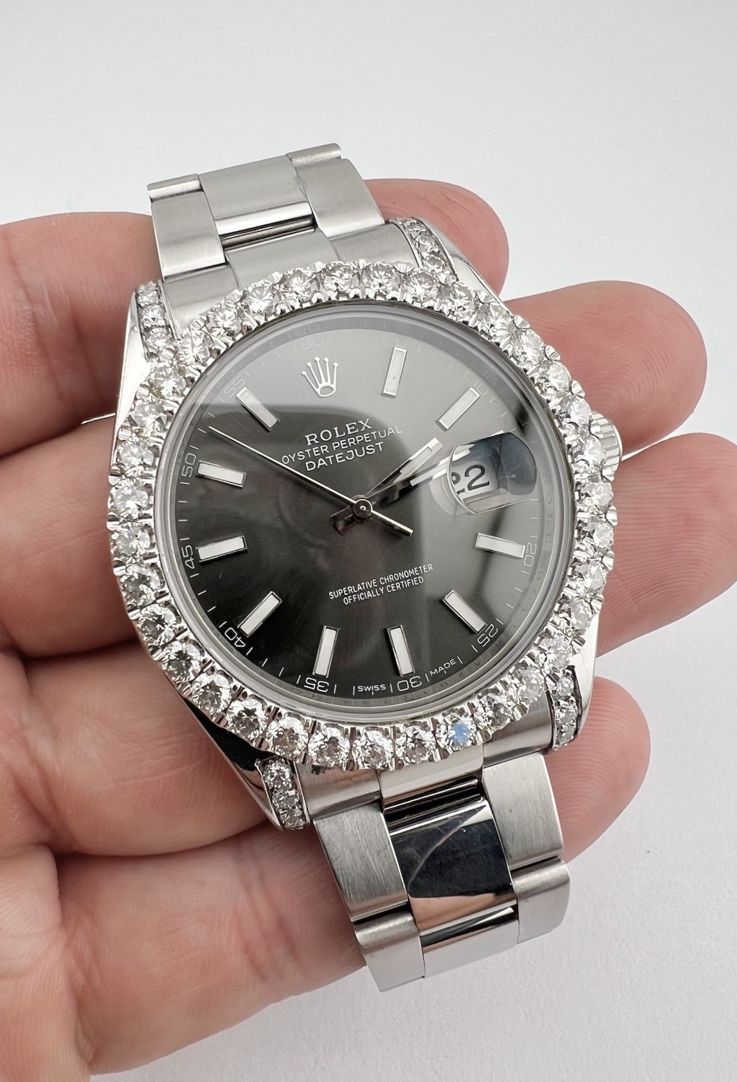 Rolex Datejust II 41mm 4.90ct Diamond Bezel/Rhodium Gray Watch 116300 Watch
